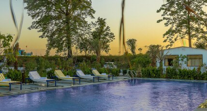 Wild Planet Corbett Room Type - Premium Room
