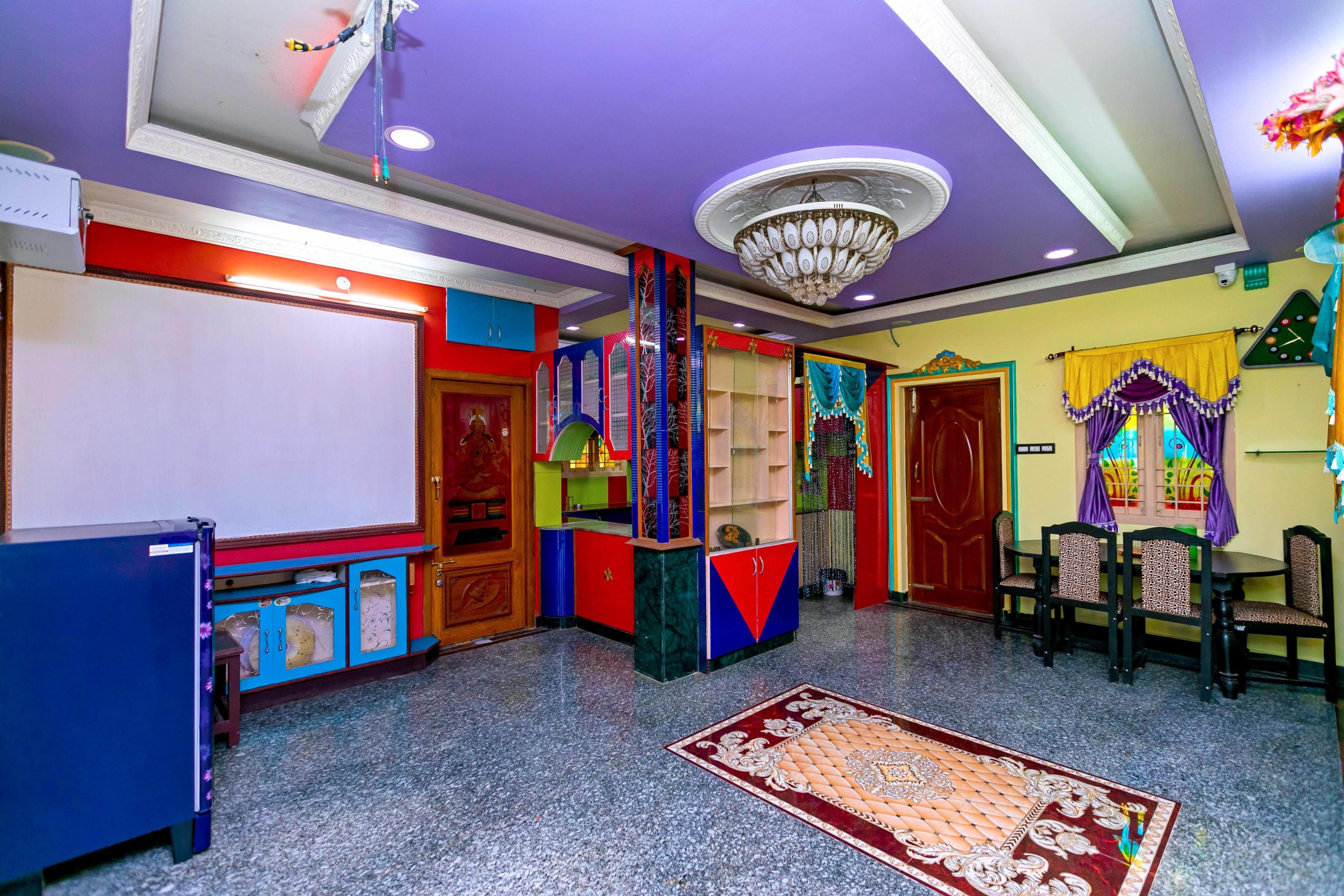 SUBADEV VILLA PONDY - Tap to explore photos