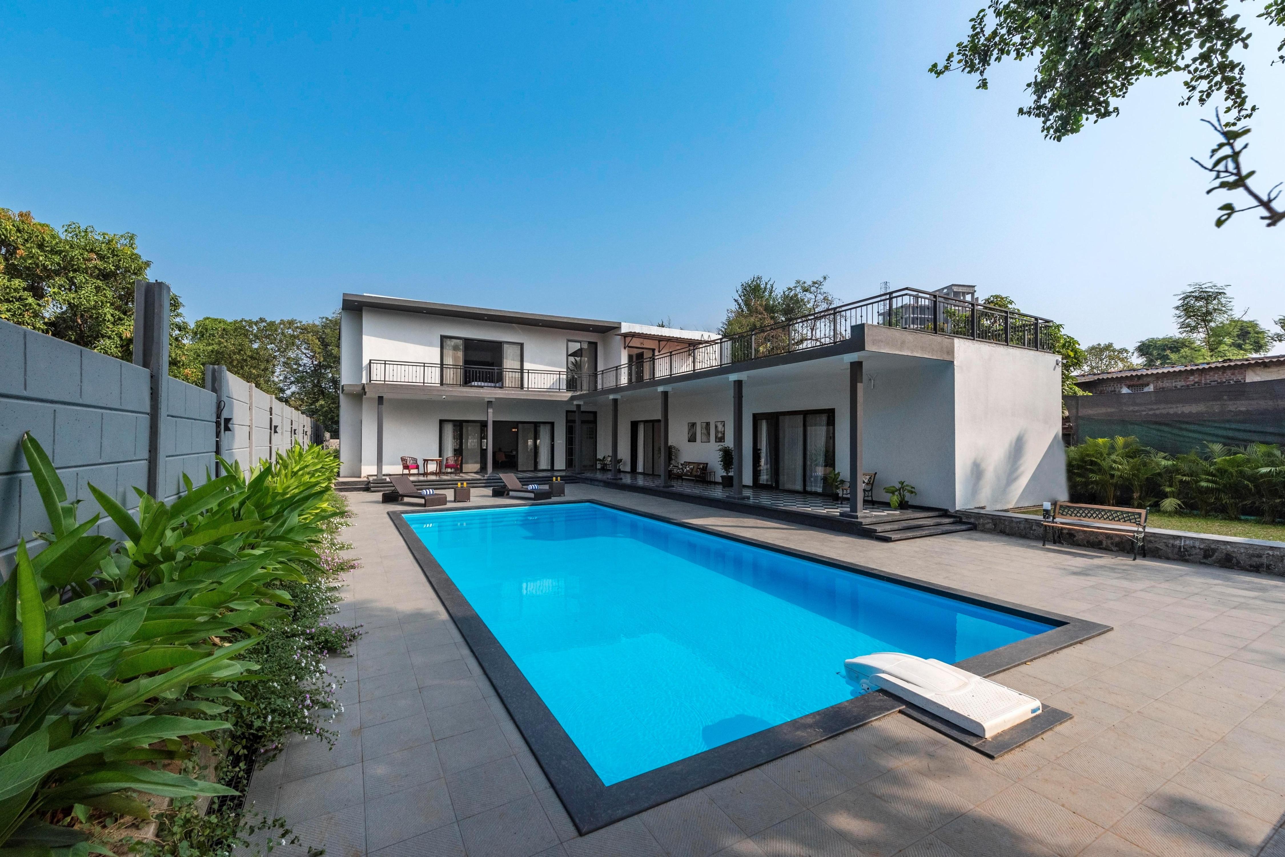 SaffronStays Mayfair Gardens - Tap to explore photos