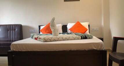 Dooars Nature Cent Resort Room Type - AC Double Bed Room With Balcony 1st Floor