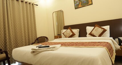 Hotel SJ Pride Inn Room Type - Super Deluxe AC Hotel SJ Pride Inn Room Type - Super Deluxe AC