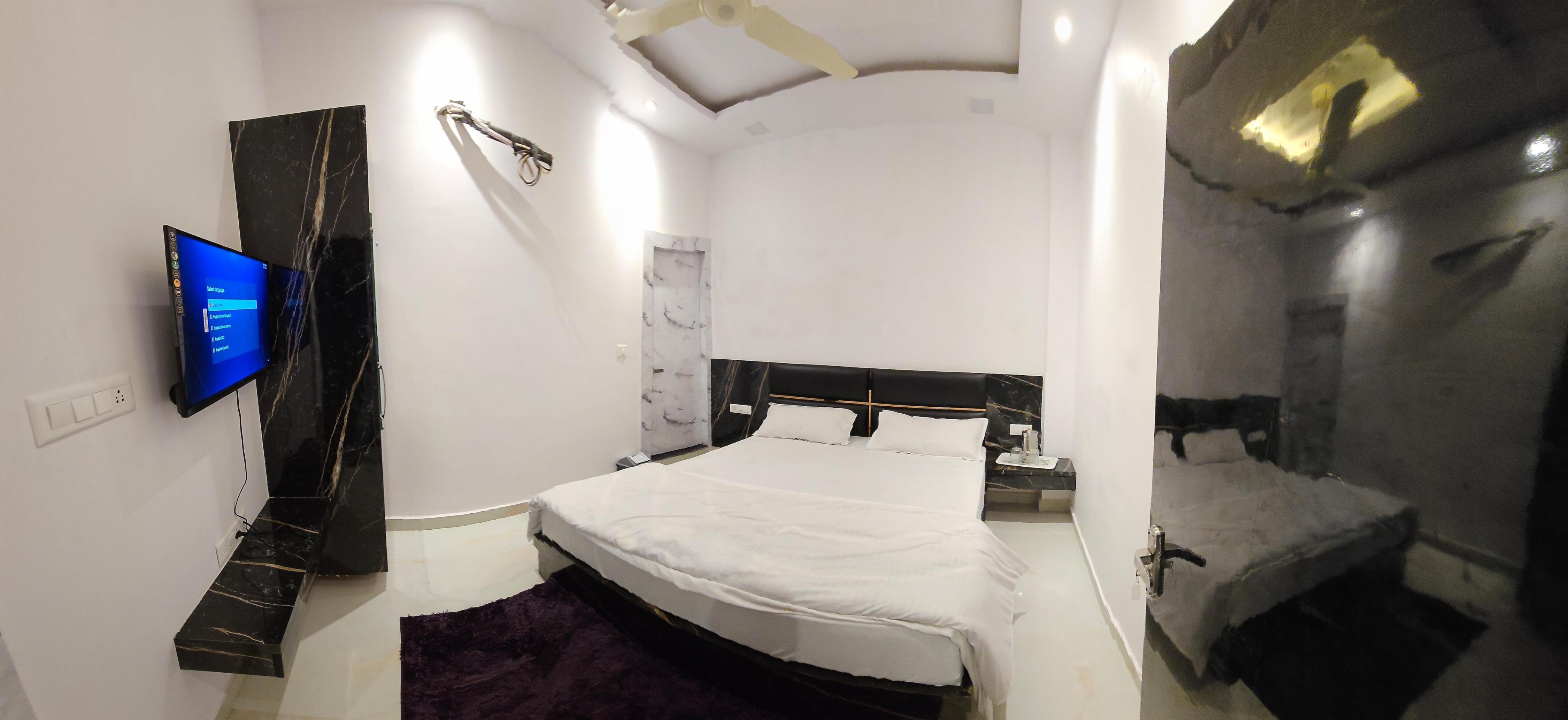 Peepal Tree & Banquet Room Type - Bedroom 5