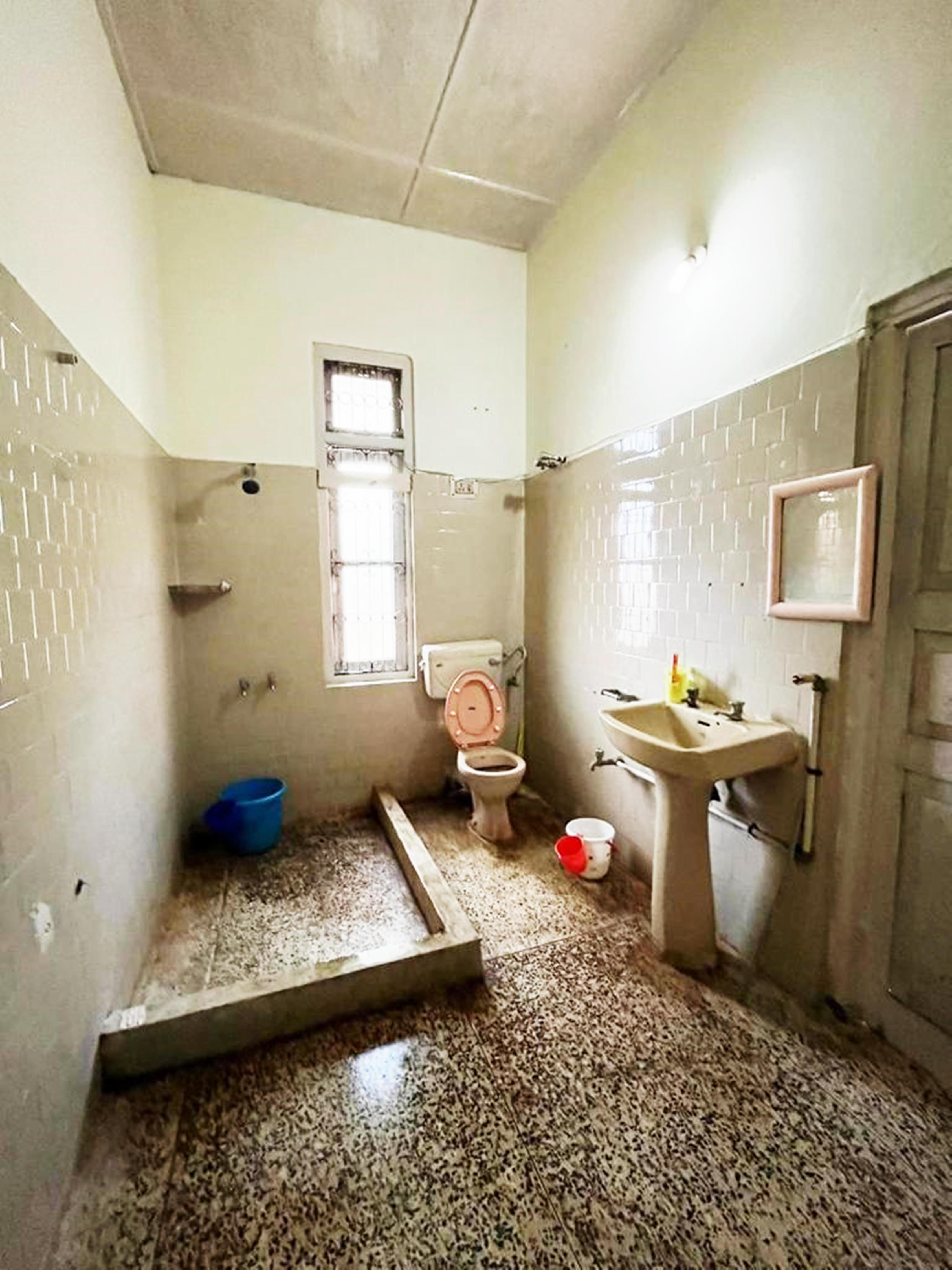 Heavenly Homes - Tap to explore photos