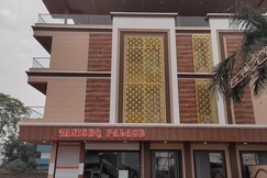 HOTEL TANISHQ PALACE