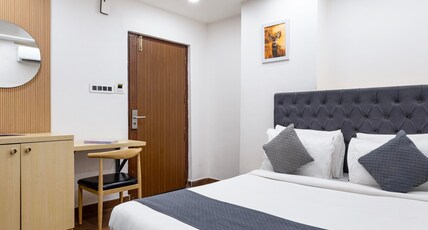 Wild wings premium hotel Gachibowli Room Type - STANDARD ROOM