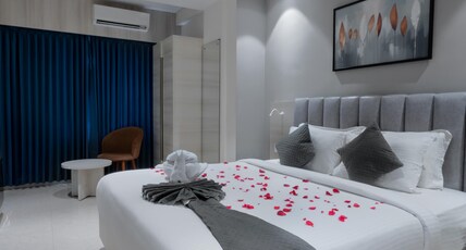 Hotel Golden Couch, Kozhikode, Vadakara. Room Type - Executive Room