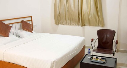 Sunshine Residency Room Type - Deluxe Room