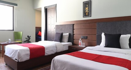 D Homage - A Boutique Stay @ 100 Mtrs from ISBT Room Type - Suite