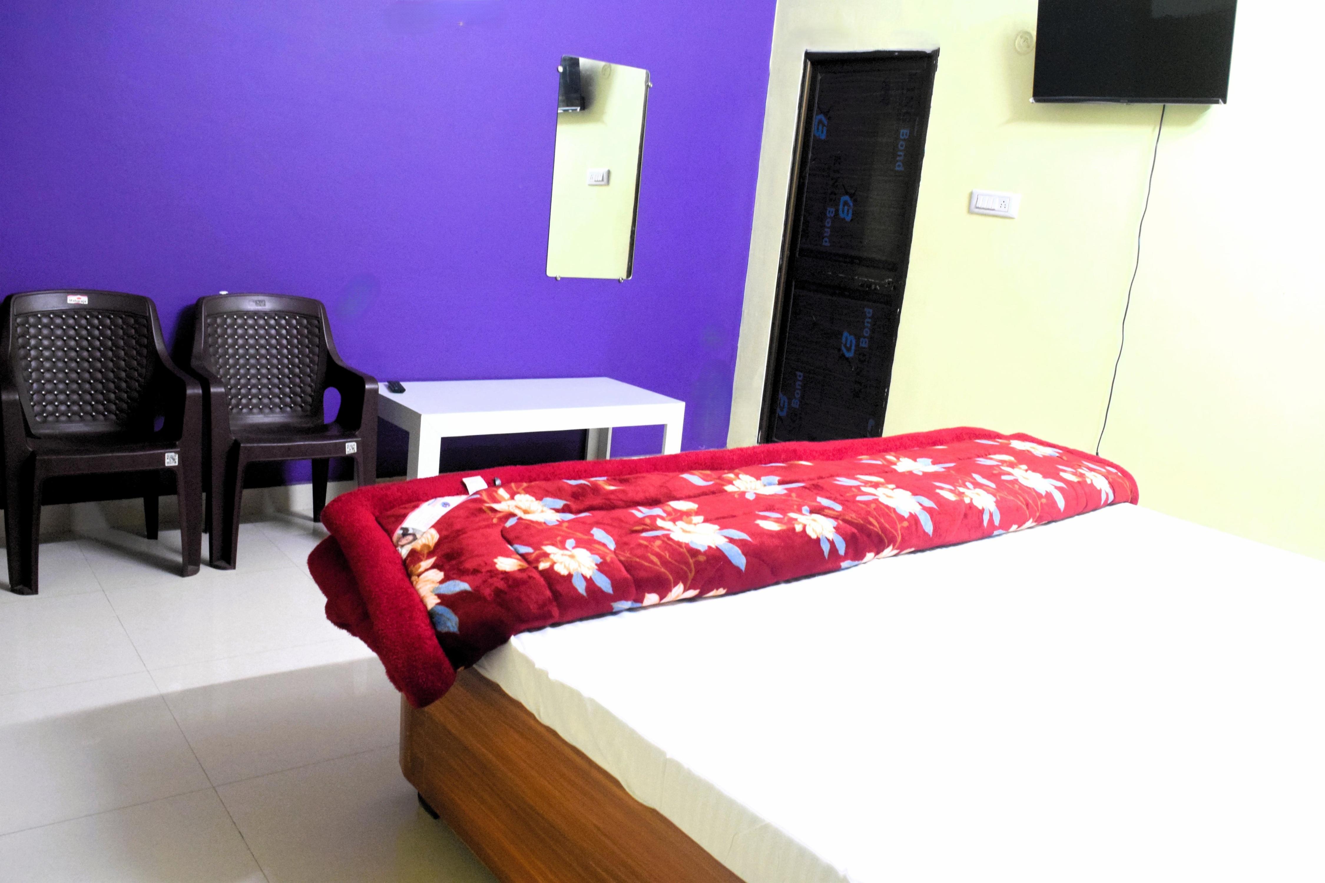 Saraswati Sadan Home Stay Room Type - Single Room
