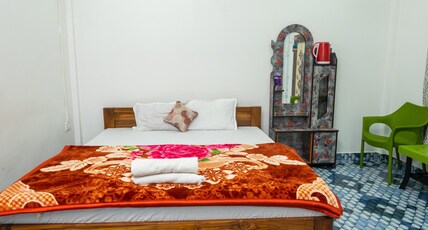 Jungle Star Mansion Room Type - Deluxe Non AC