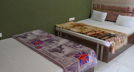 Hotel Chandar Palace Room Type - Family Room ( 2 bed)