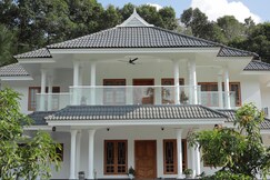 Humble Bee Resort