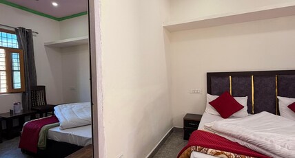 Hotel Kanak Nandi Room Type - Quad Bed Room