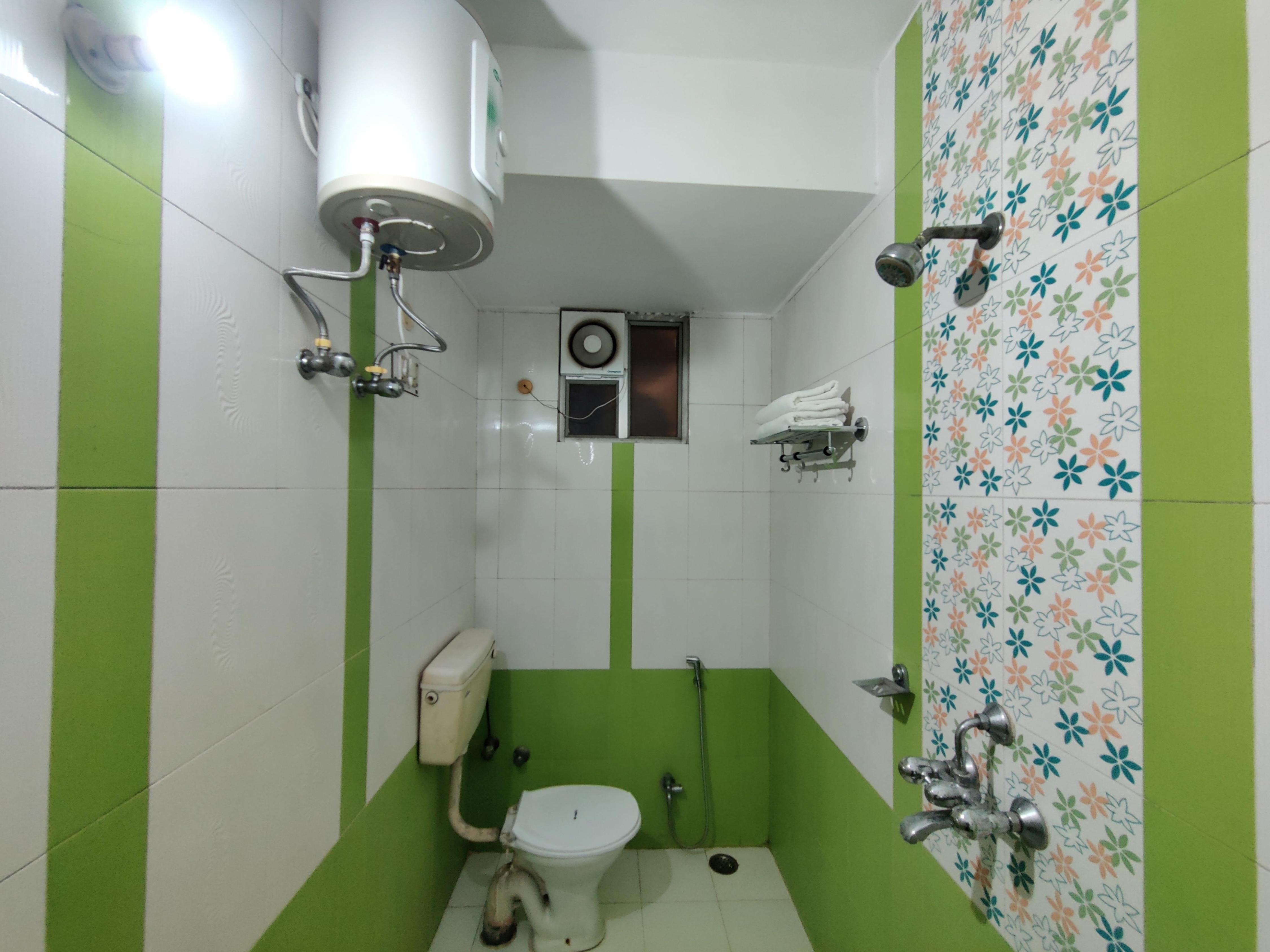 Stay Here @Homestay - Tap to explore photos