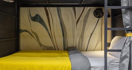 Coliwo Trois (Kharadi) Room Type - LOWER Bed in Ac Deluxe Six sharing Female Dorm