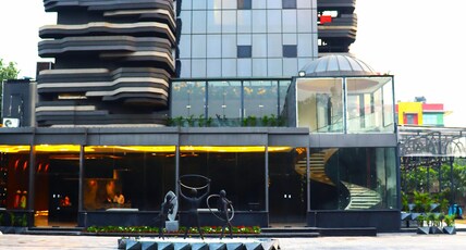 The Mansion Hotel and Banquet Room Type - Luxury room with wifi The Mansion Hotel and Banquet Room Type - Luxury room with wifi
