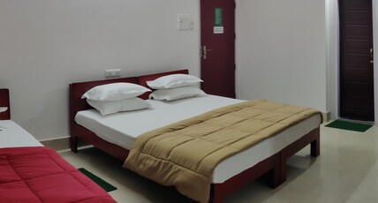 USC Homestay Room Type - 3 Bedded Deluxe Room