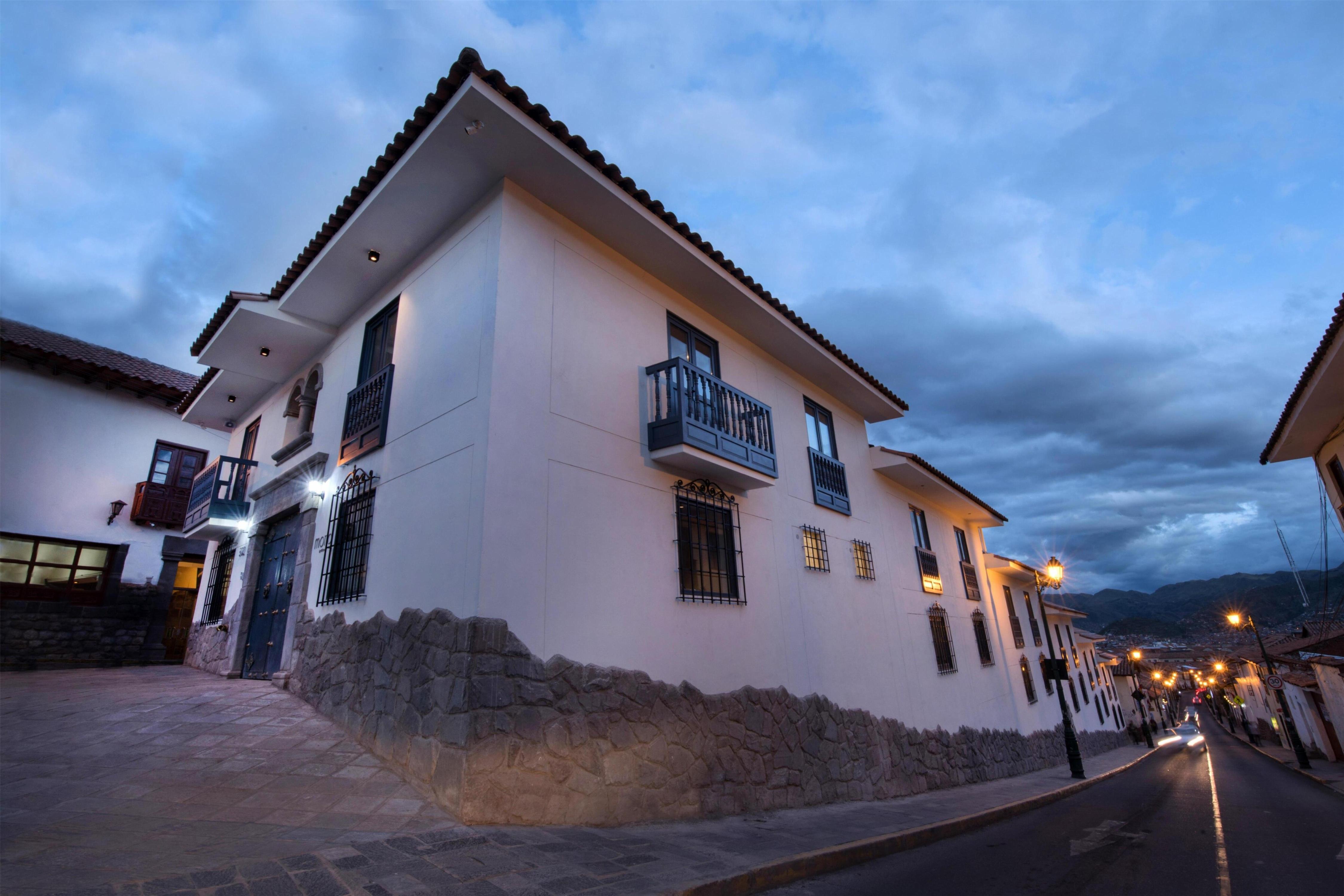 Motto by Hilton Cusco - Tap to explore photos
