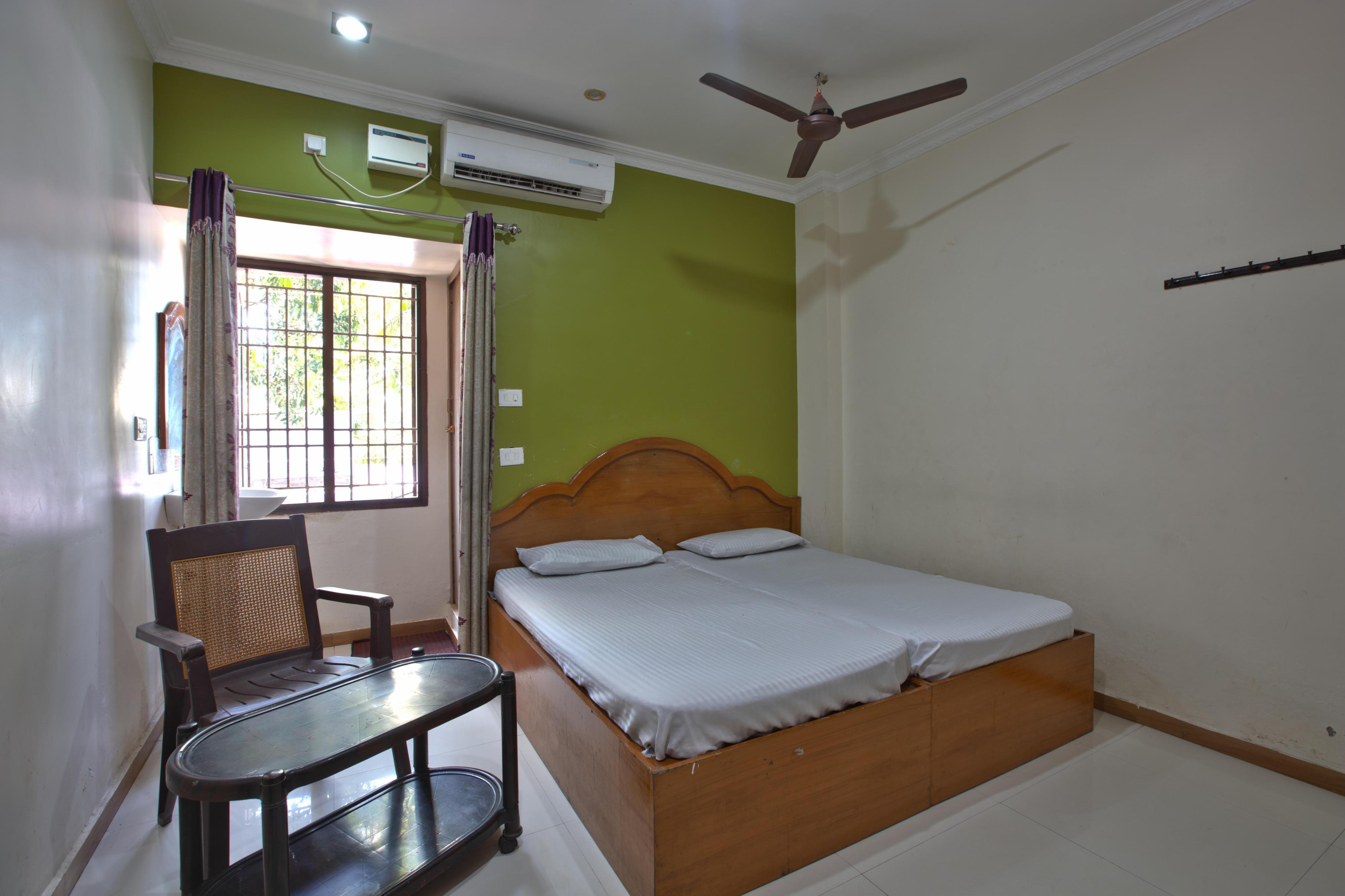 JAYA BHARATHI LODGE Room Type - AC DOUBLE
