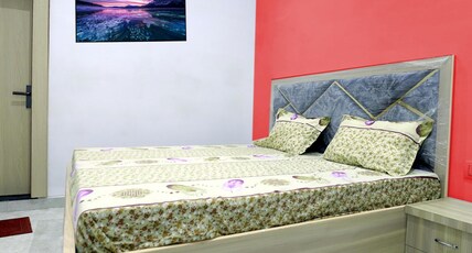 Meera Residency Room Type - Deluxe Room