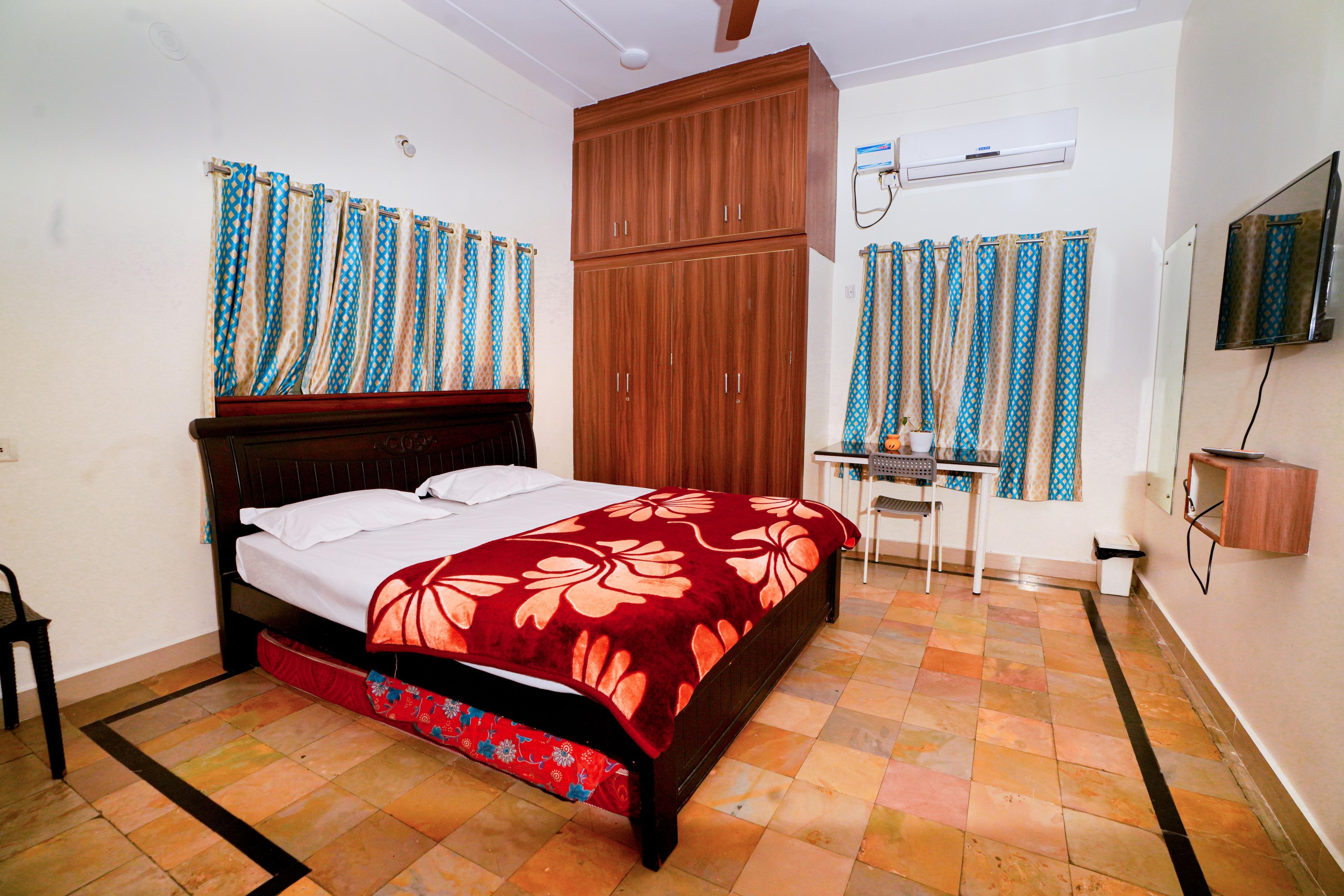 Venkys Service Apartment1BHK - Tap to explore photos