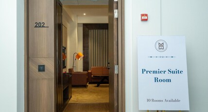 HOTEL MIVAANTE Room Type - Premier Room