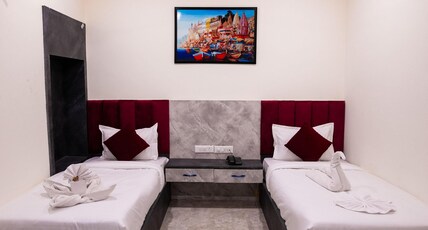 JSR Kedar | Bed & Breakfast Room Type - Deluxe Room with External Bathroom (108)