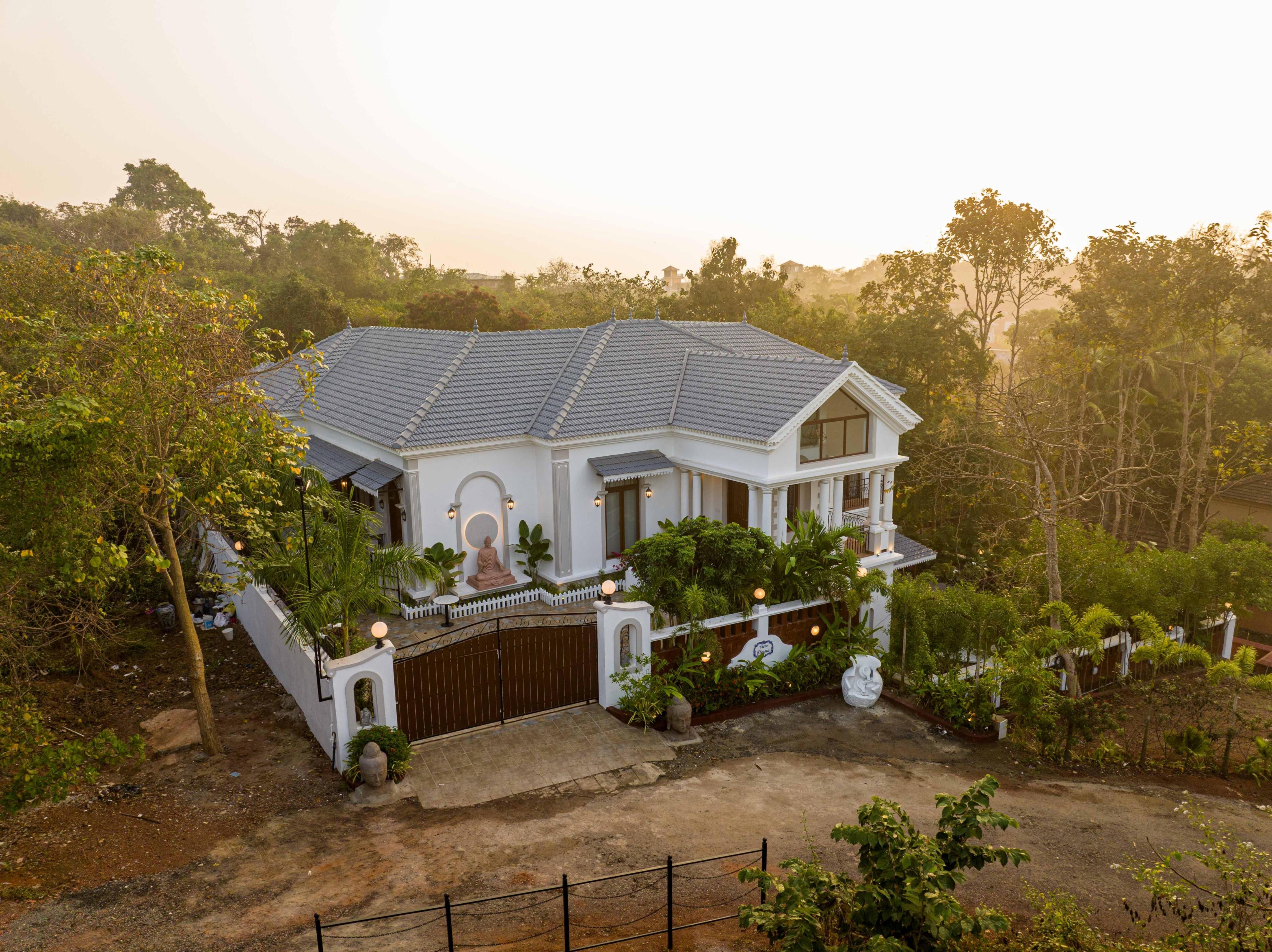 ama Stays and Trails Villa Eterna Goa