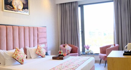 ACR Luxury Hotel Room Type - Super Deluxe