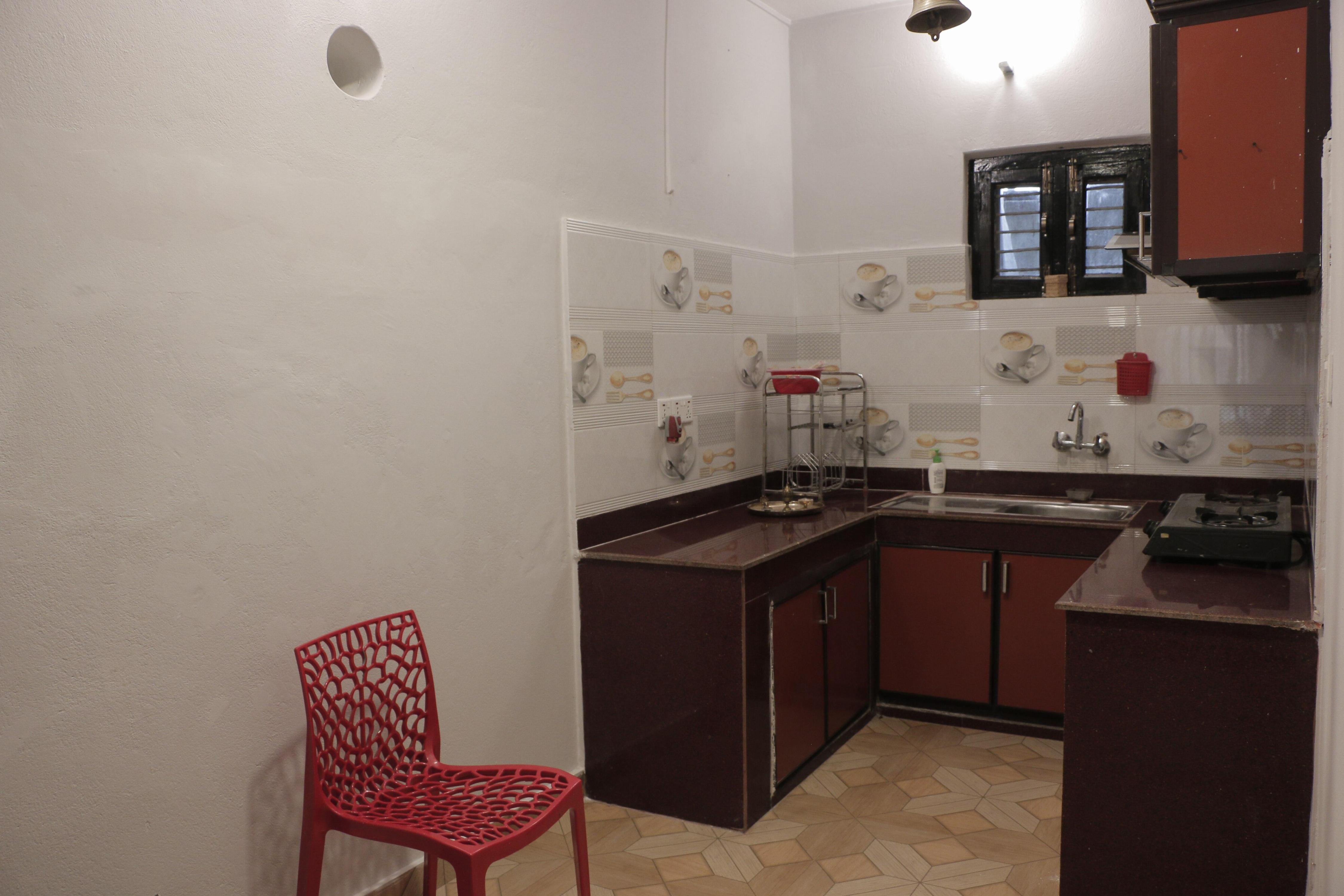 Himalayan Headquarter Homestay - Tap to explore photos