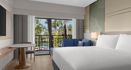 Courtyard by Marriott Phuket, Patong Beach Resort Room Type - Premier Guest Room 1 King Pool View for 2 persons, 3rd person to pay at hotel