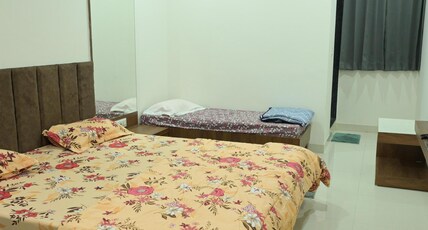 shreeju regency Room Type - Super Deluxe