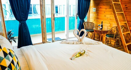 Bay View Resort Room Type - Wooden Pool View Cottage