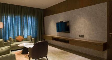 Palm Springs Resort Room Type - Execuitve Suite