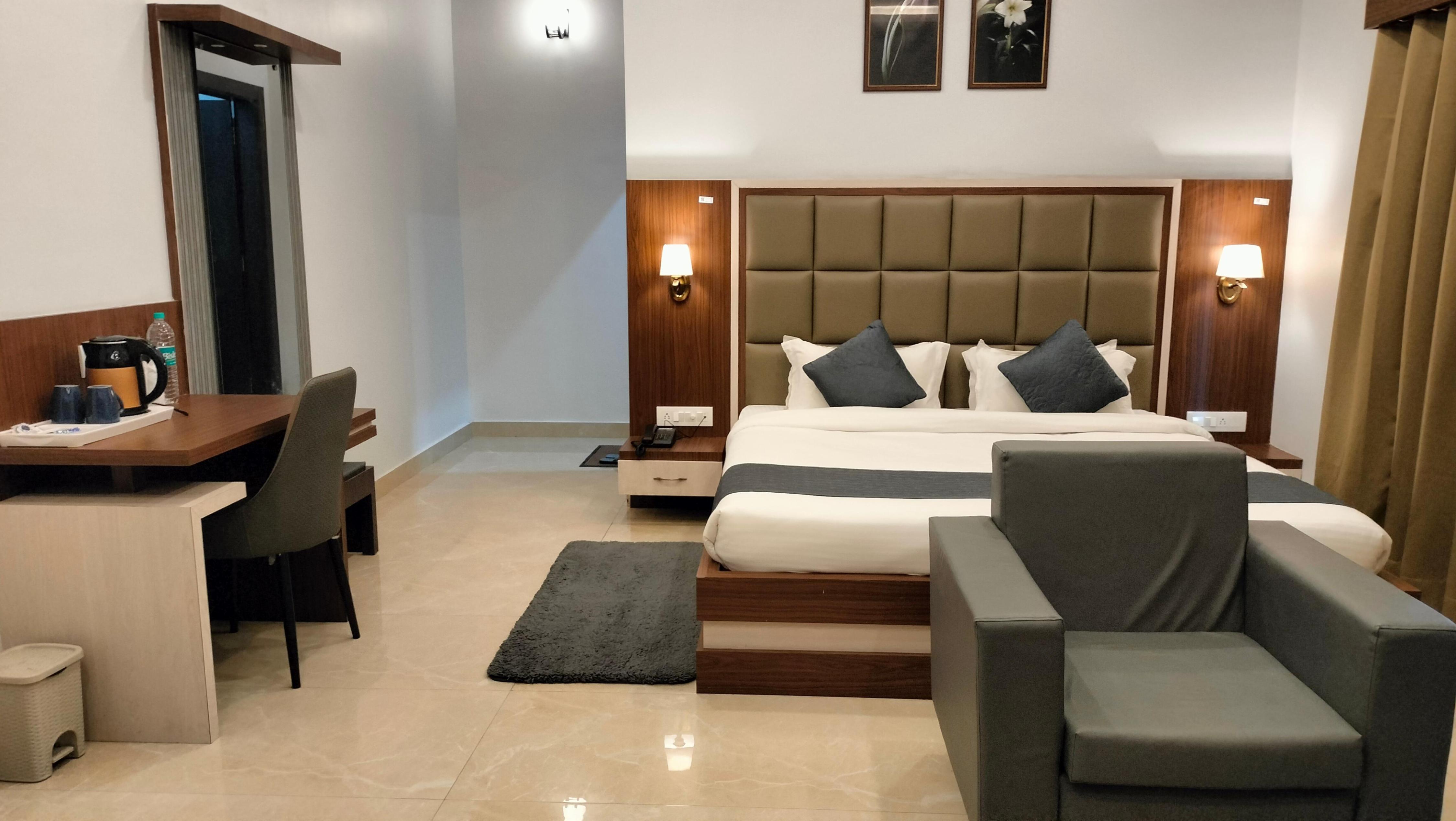 Hotel Larmika Room Type - Premium Club Room (AC)