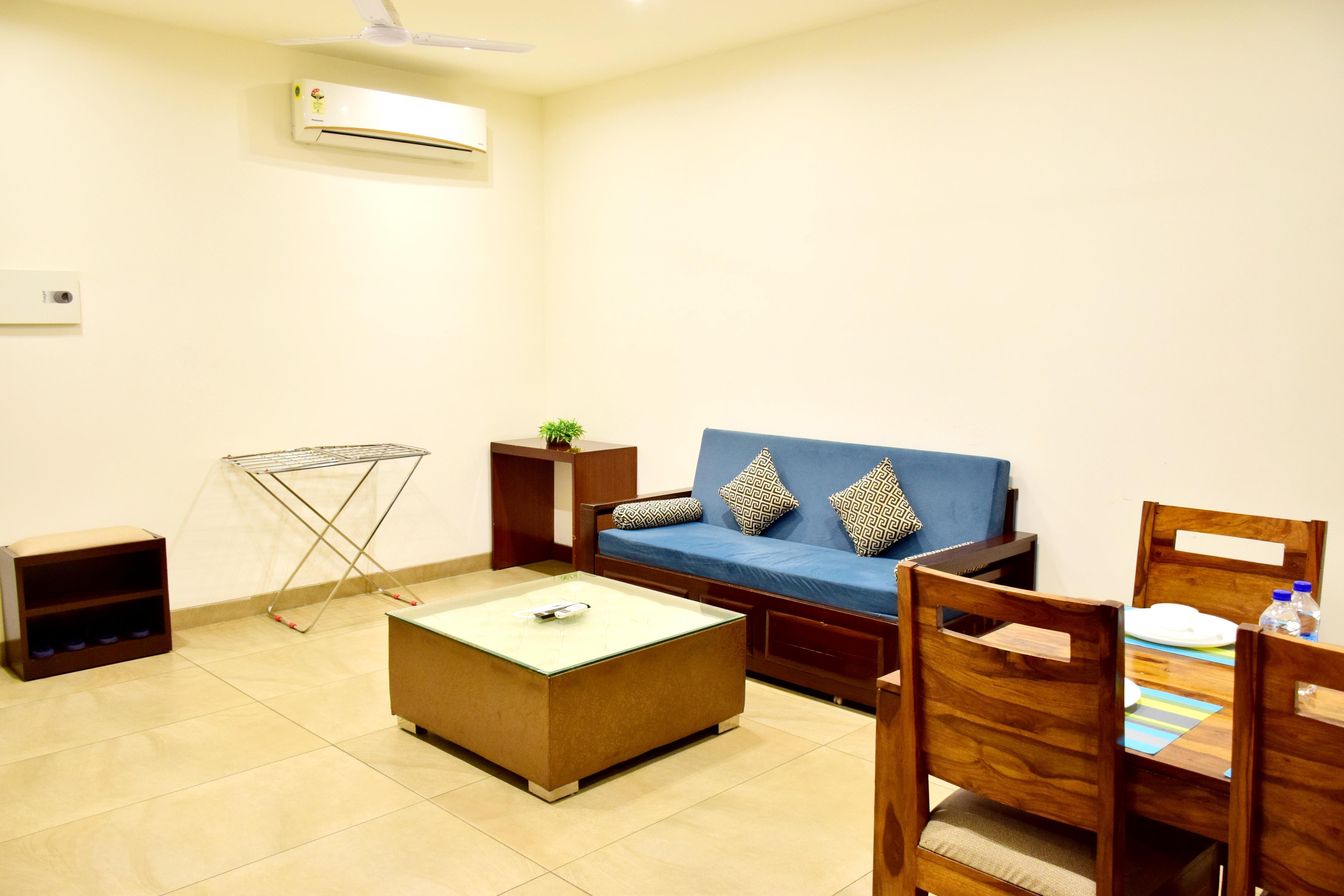 When In Gurgaon Service Apartments @Artemis Room Type - Entire 1BHK Apartment with Balcony When In Gurgaon Service Apartments @Artemis Room Type - Entire 1BHK Apartment with Balcony