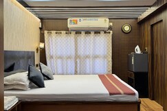 Ostro Inn Studio Apartment