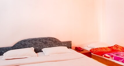 Chaitanya Inn Room Type - Tripple Bed Room With Balcony