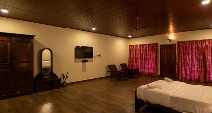Harris Holiday Inn Valparai Room Type - GREAT HORNBILL NEST
