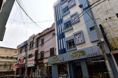 HOTEL SURYA LODGE