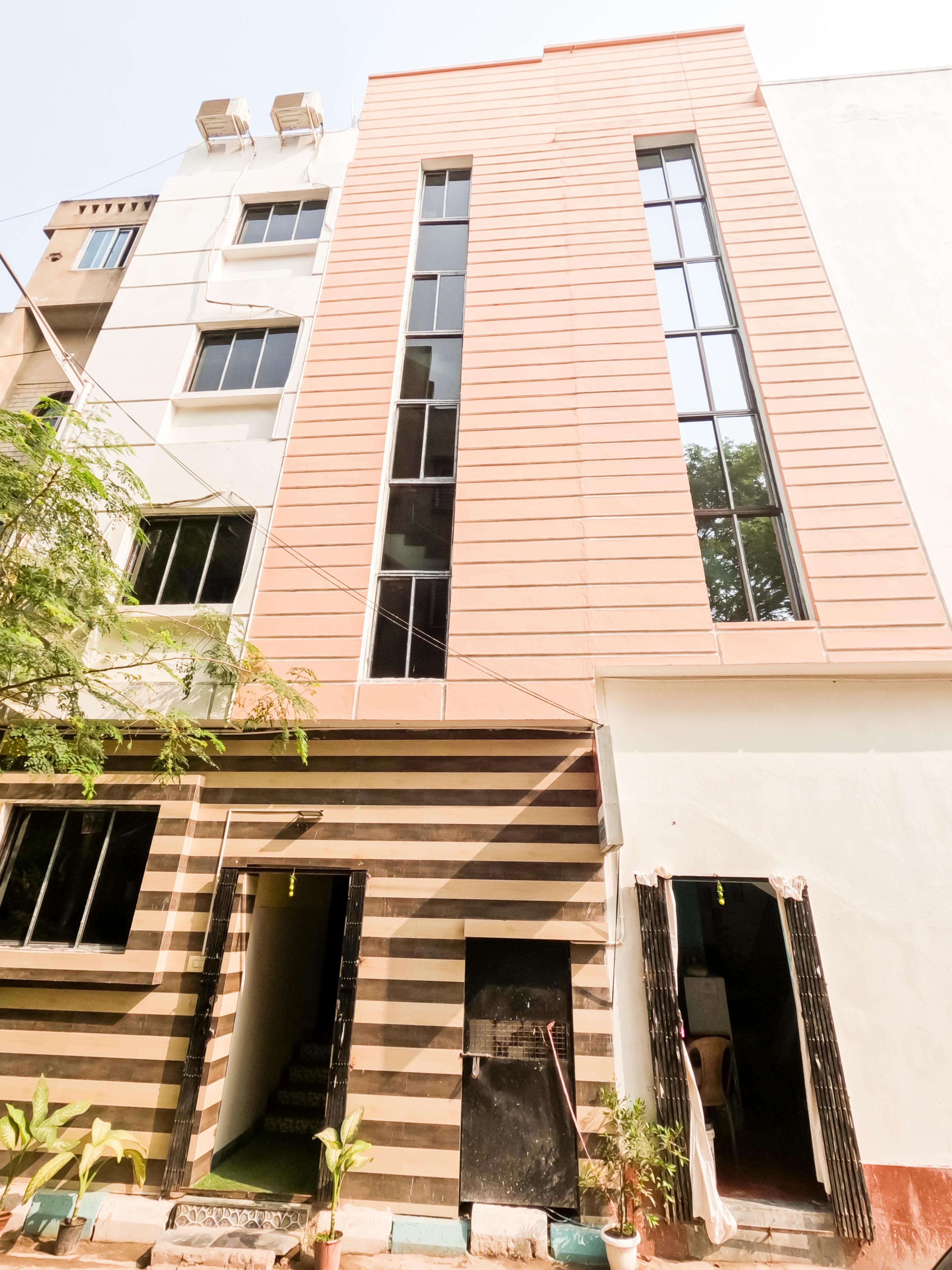 The Four Seasons near Taj Vivanta and Ruby More