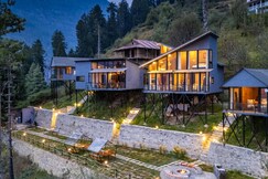 Montane Chalet Manali