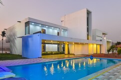 The Lake Cameo Villa 6BHK with pvt Pool