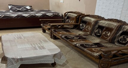 Shri Radha Nikunj Homestay Room Type - Bedroom 2
