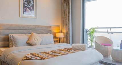 Hostie Asita Yamuna View Studio Apartments Noida Room Type - Asita 1