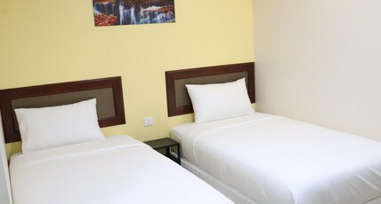 Capital O 90897 Island City Hotel Room Type - Superior