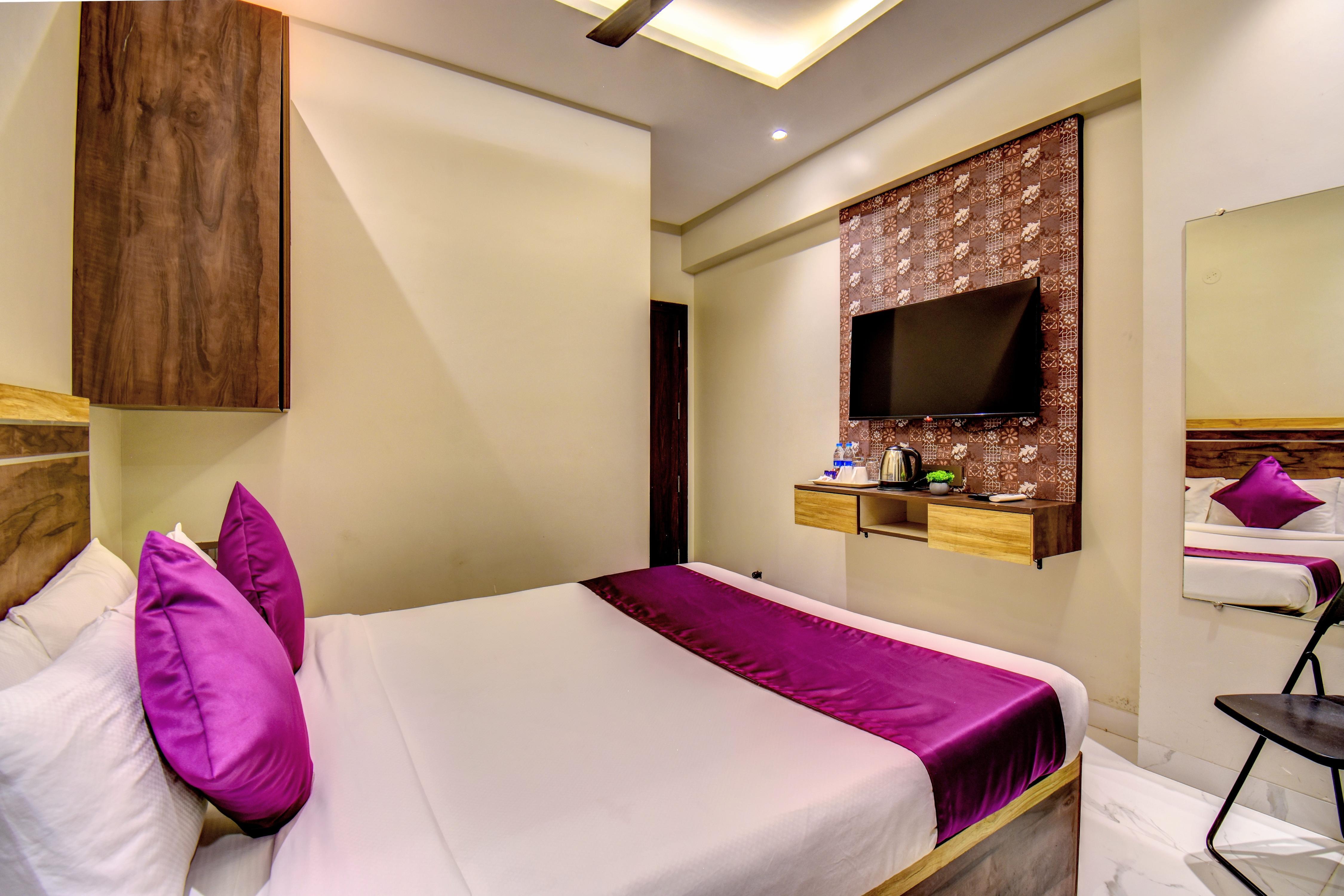 VITS Select Kharadi Pune Room Type - Deluxe Room