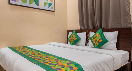 Treebo The Address Inn Mehdipatnam Room Type - Economy Room With King Bed