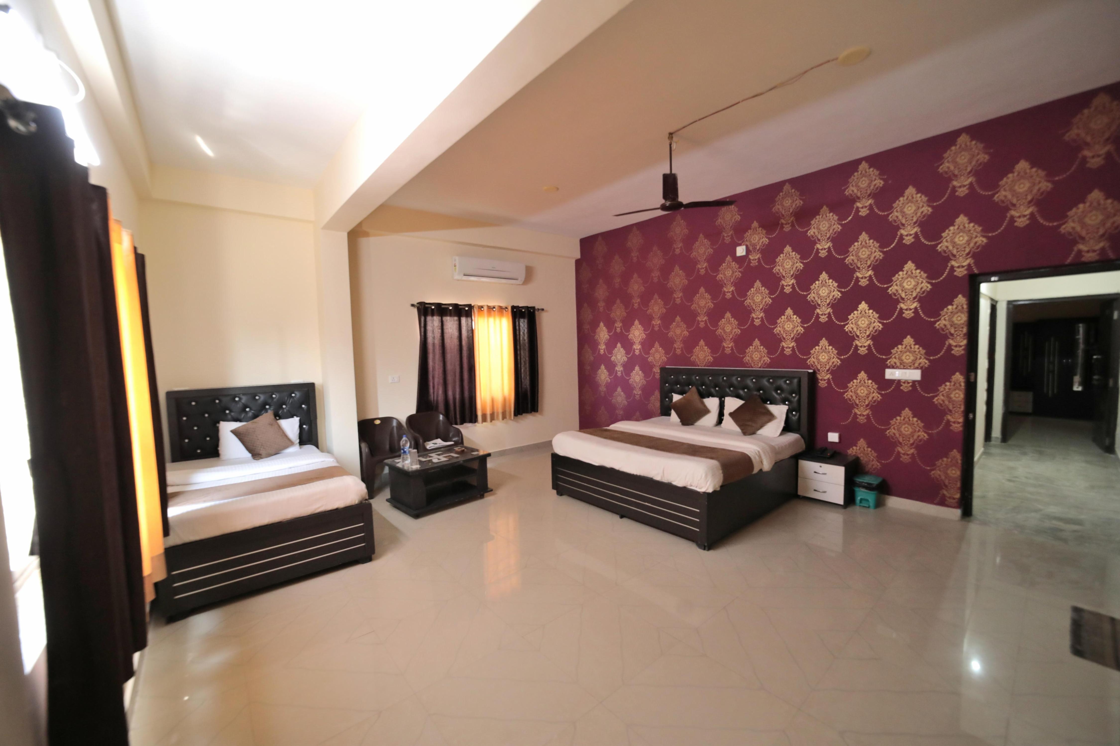 Hotel Udaipur Valley Room Type - Super Deluxe Family Room