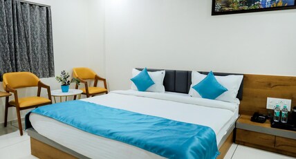 Hotel The Premier Somnath Room Type - Super Deluxe 3 Bedded Room